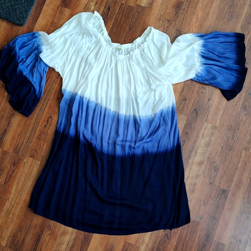 5 For $25 🔥 Blue Tunic or dress!
